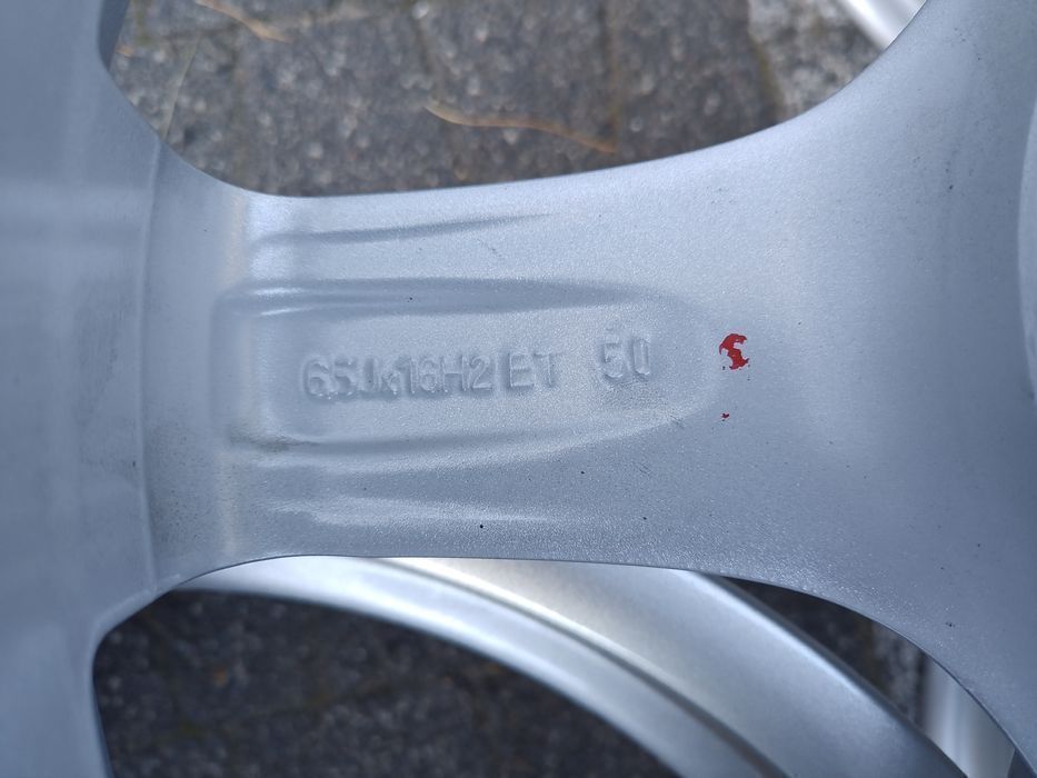 Alu jak NOWE Alutec 16" GOLF VI VII Caddy Touran Octavia SEAT Audi A3