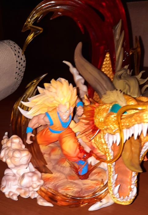 Dragon Ball Goku e Dragão