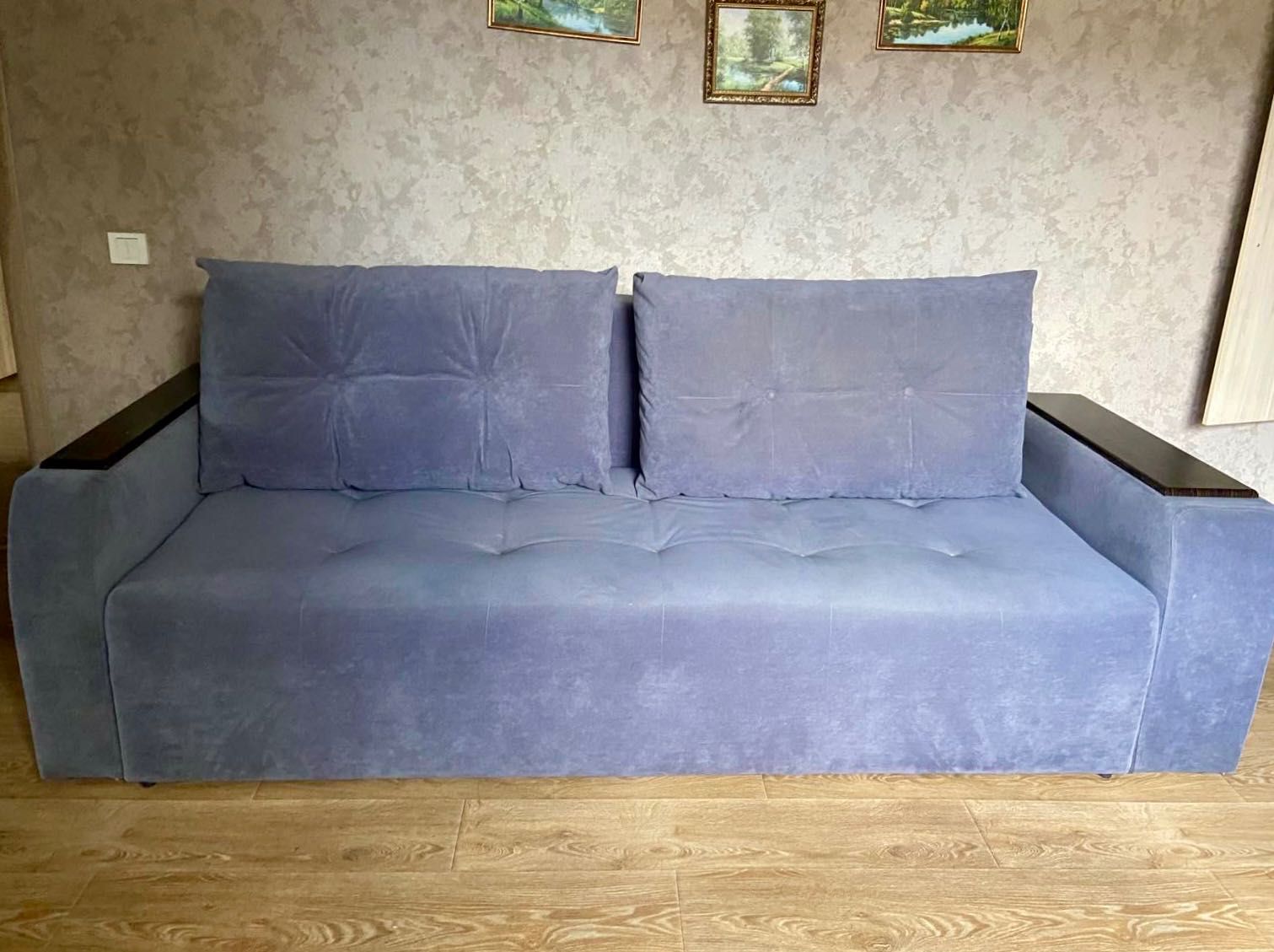 Диван-ліжко розкладний, двоспальний, з нішею для зберігання
