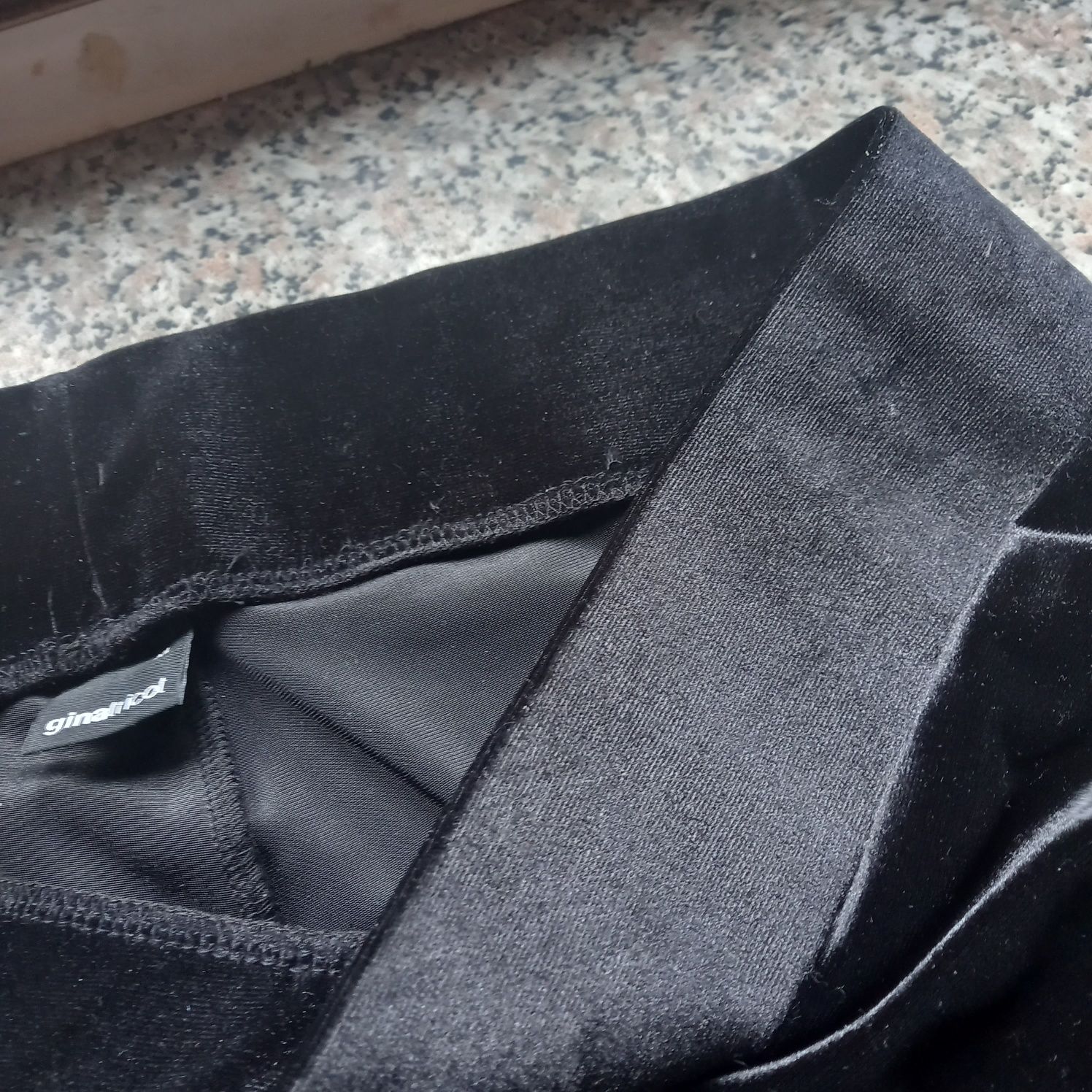 Spodnie nowe -  czarne, welurowe, poszerzane, XL-XXL
