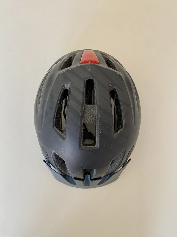 Capacete Specialized Youth MIPS 52-57 cm com luz LED