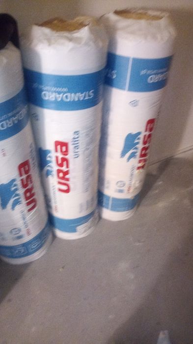 Sprzedam wełnę Ursa 150mm