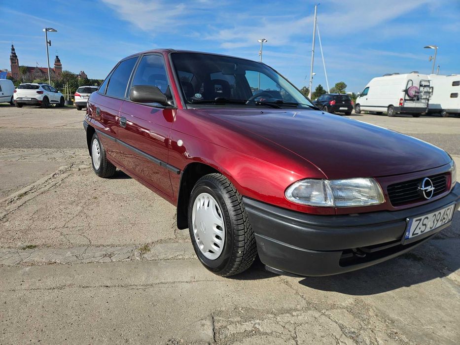 Opel Astra F 1.4 8V tylko 96 tys przebiegu Super stan!