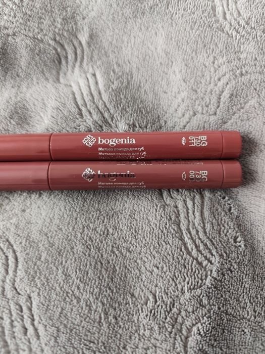 Помада олівець Bogenia waterproof velvet 008, 011