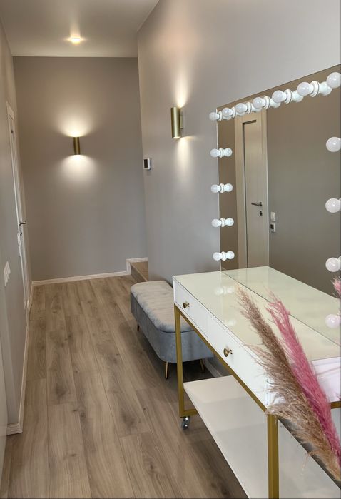 без % генератор є, Печерськ , Коновальця 44 а, Печерськ, центр,