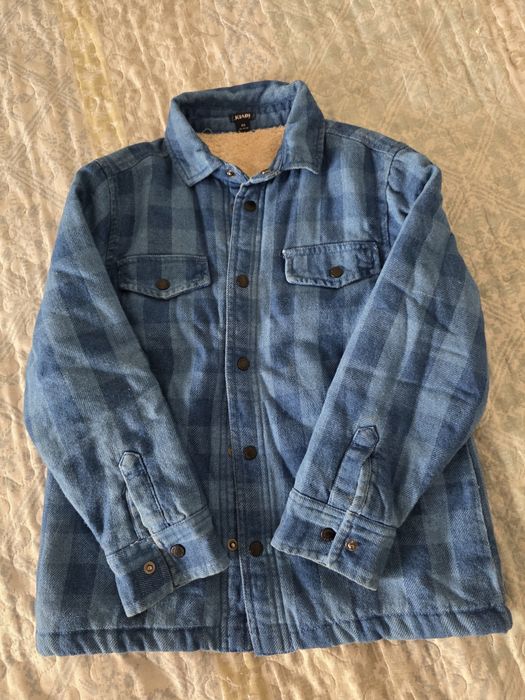 Casaco / camisa c/ quadrados estilo ganga c/ pêlo da kiabi  8 anos