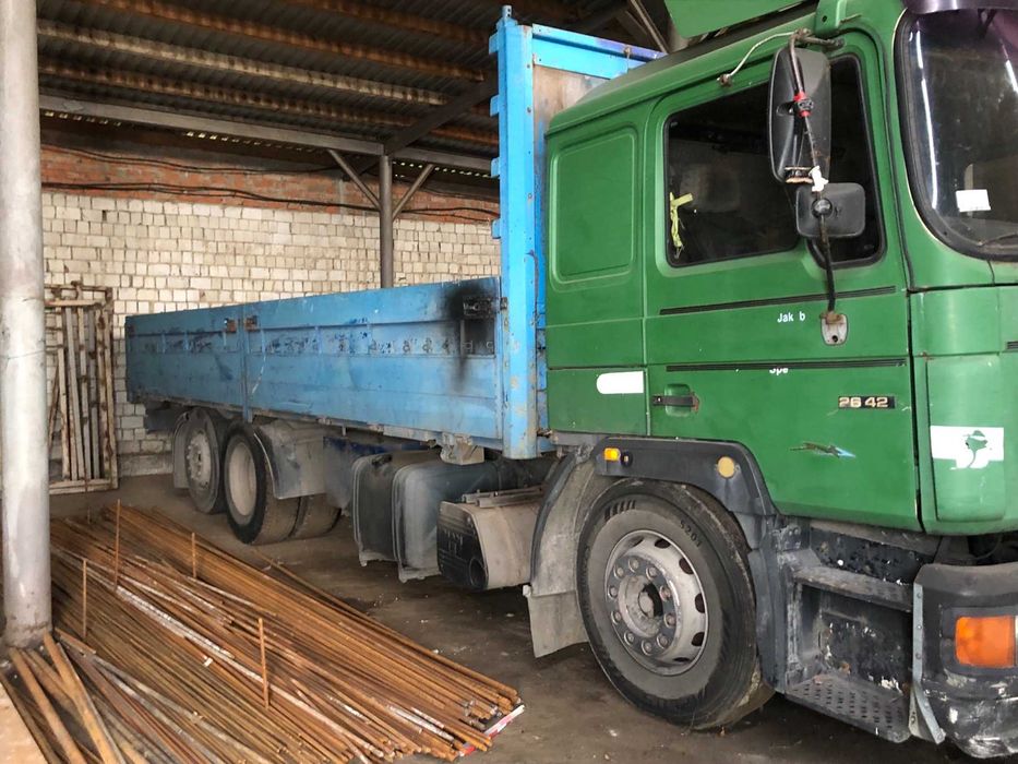 Вантажний автомобіль MAN 26.422