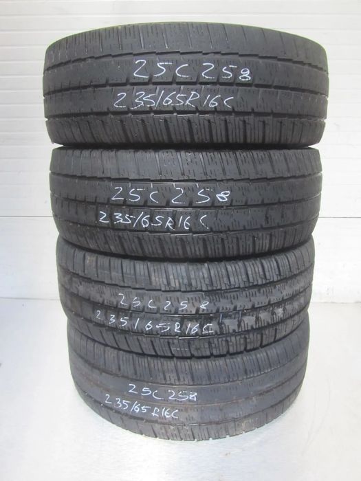 Opony Continental Vancofourseason2 235/65/R16C  X4