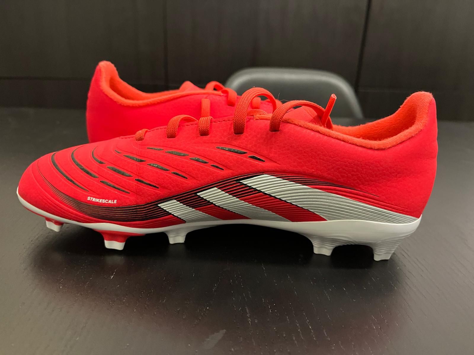 Chuteiras Adidas Predator cordões