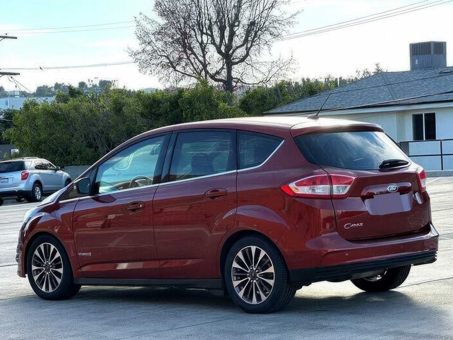 Ford C-Max      2018