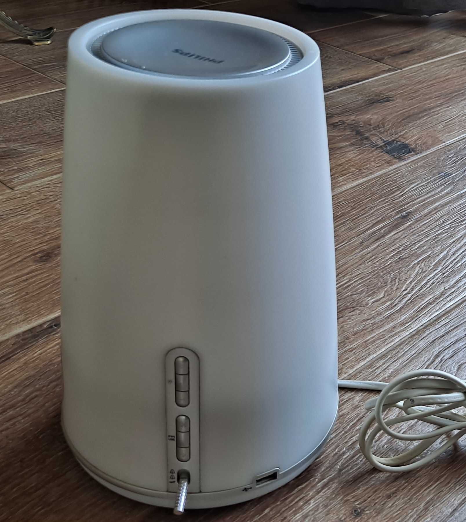 Lampka z radiem  PHILIPS  HF3485