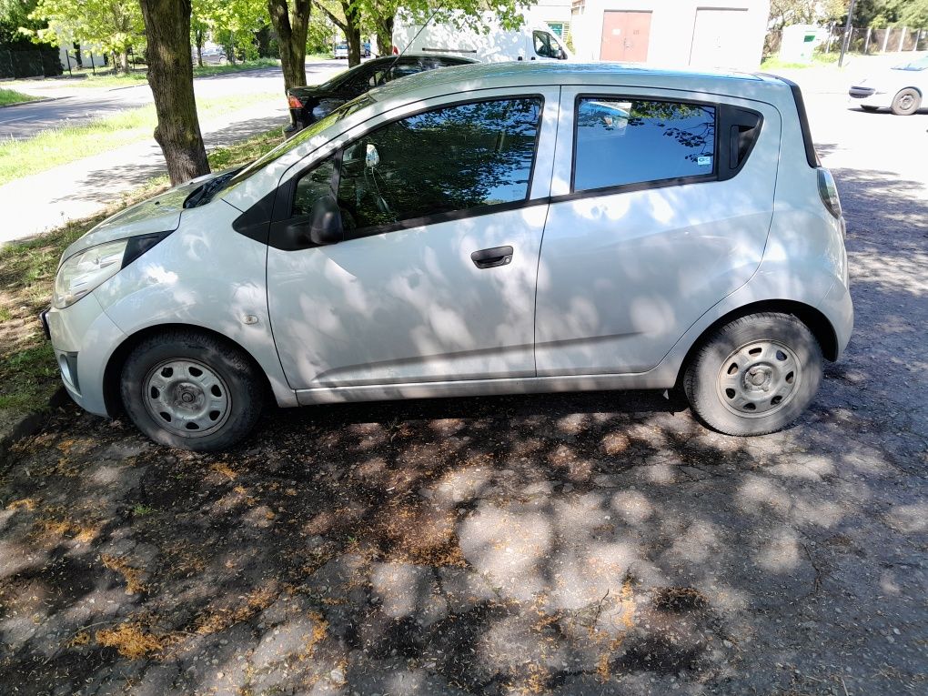 Chevrolet spark m300