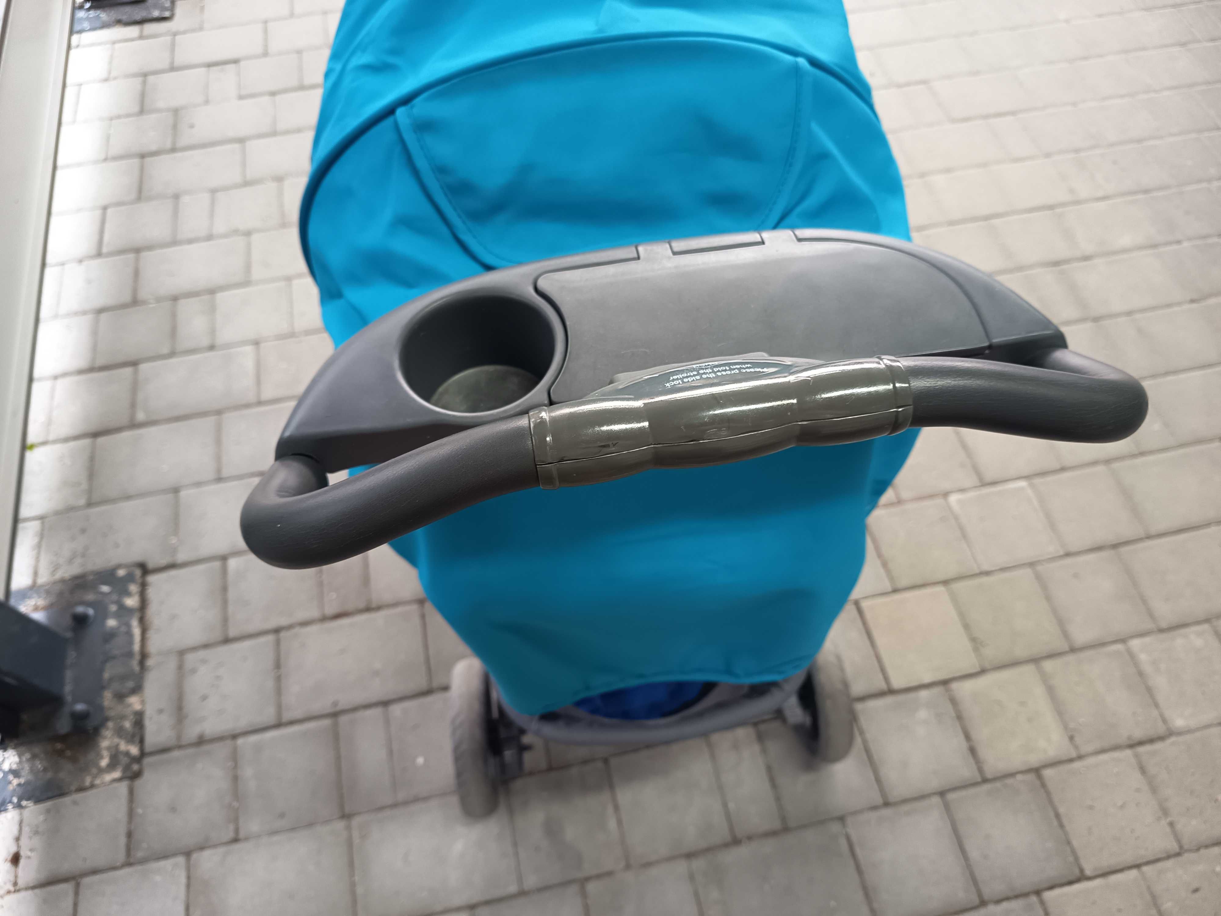 Wózek spacerowy.