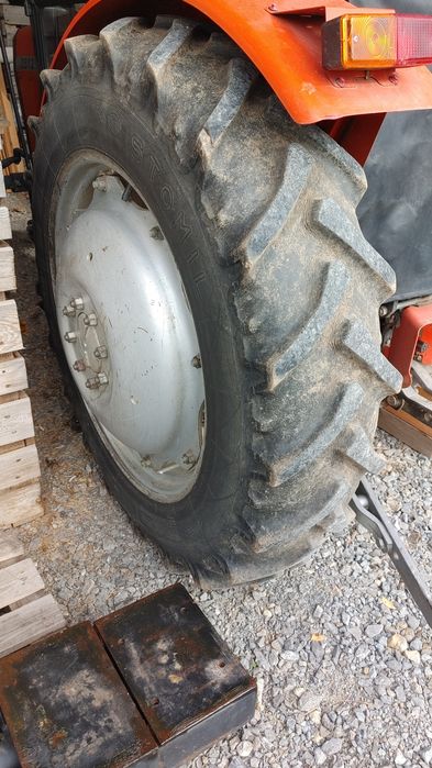 Opony 12.4 R 32 MF 255 235 ursus 3512