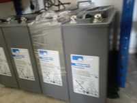 Baterias solares a baixo preço 240 amperes c100 em AGM