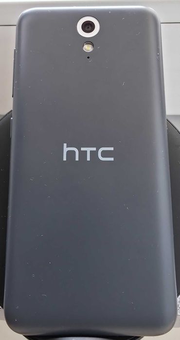 Smartfon HTC Desire 620