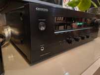 Amplituner Onkyo TX-8020