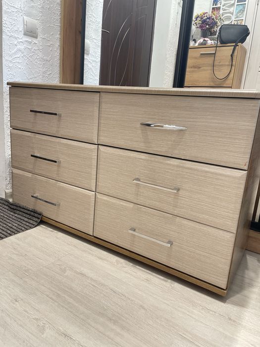 Комод хороший стан