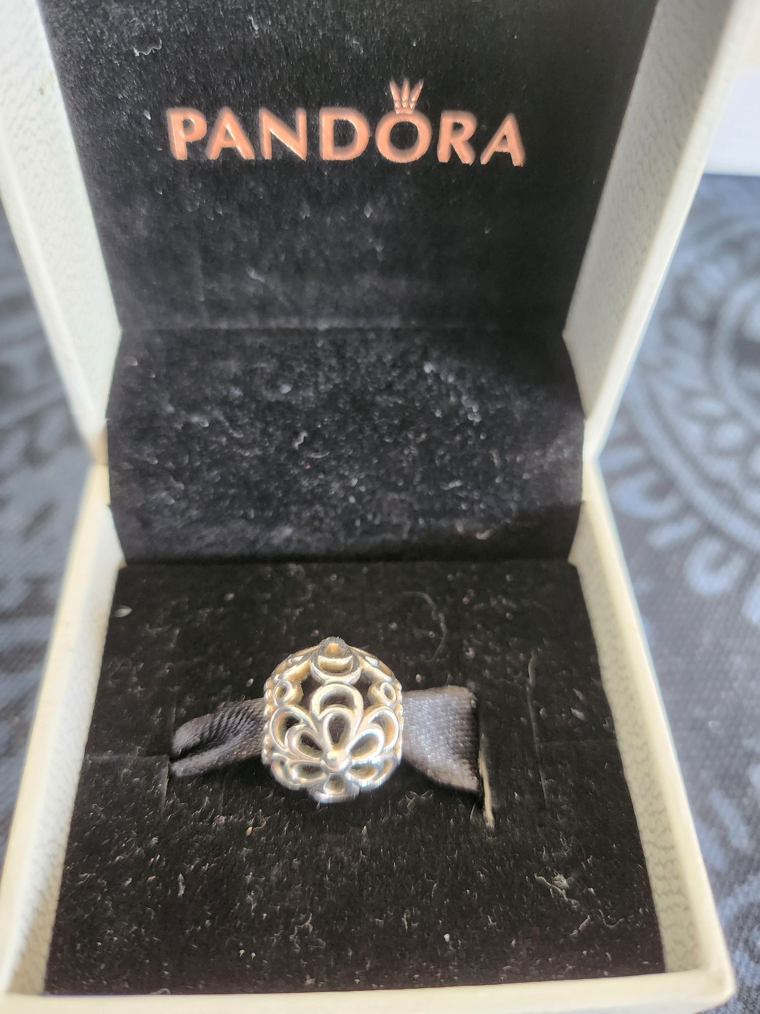 Pandora charms kwiat jabloni