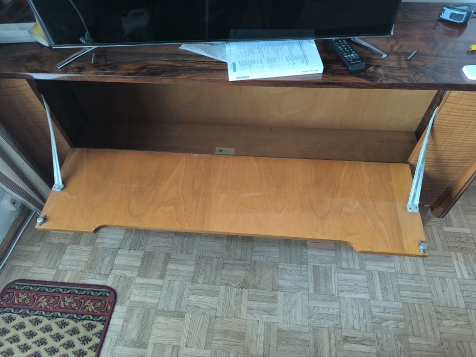 Stare meble z czasów PRL