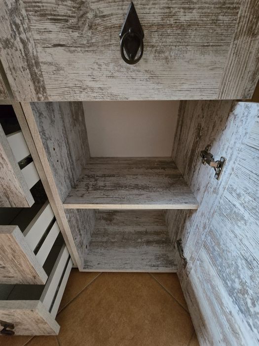 Meble łazienkowe - komplet Prowansja z umywalką
