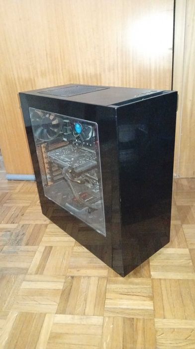 PC Torre Fixo Bom estado