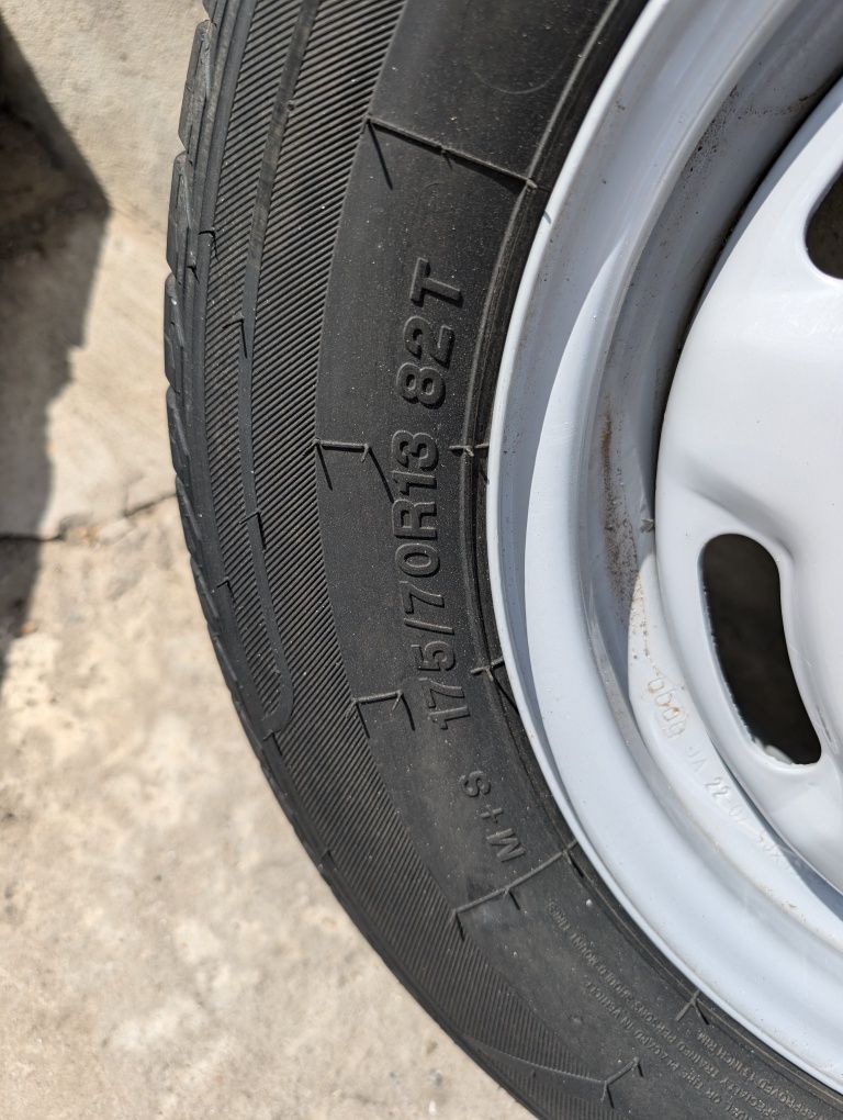 Roadmarch primestar 66 в ідеальному стані 4:98 175/70 r13