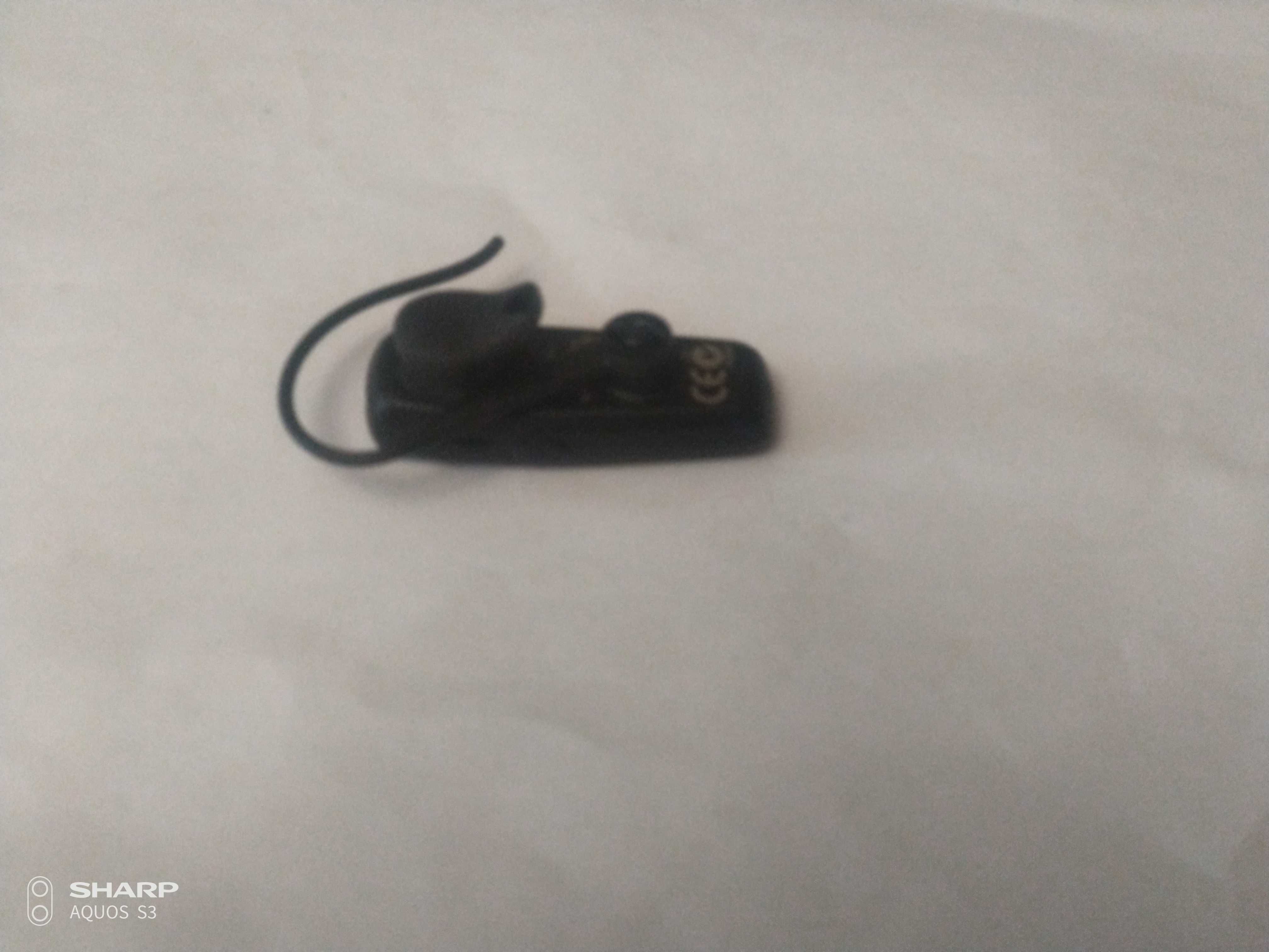 Bluetooth гарнитура Plantronics M10