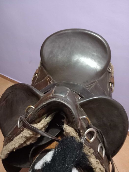 Oryginalne siodlo australijskie firmy Stock Saddle model Patrol Poley