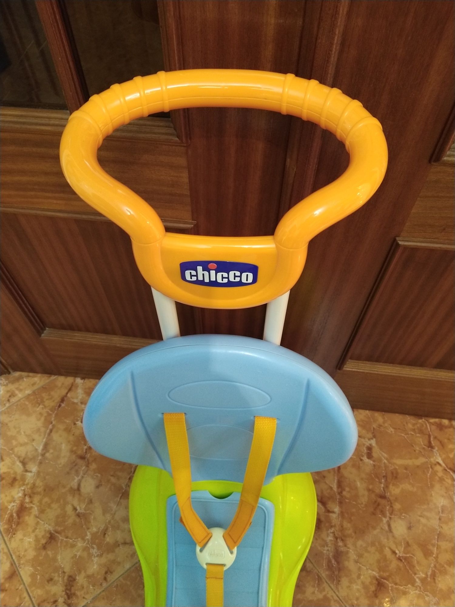 Quattro da Chicco, carrinho triciclo brinquedo bebé