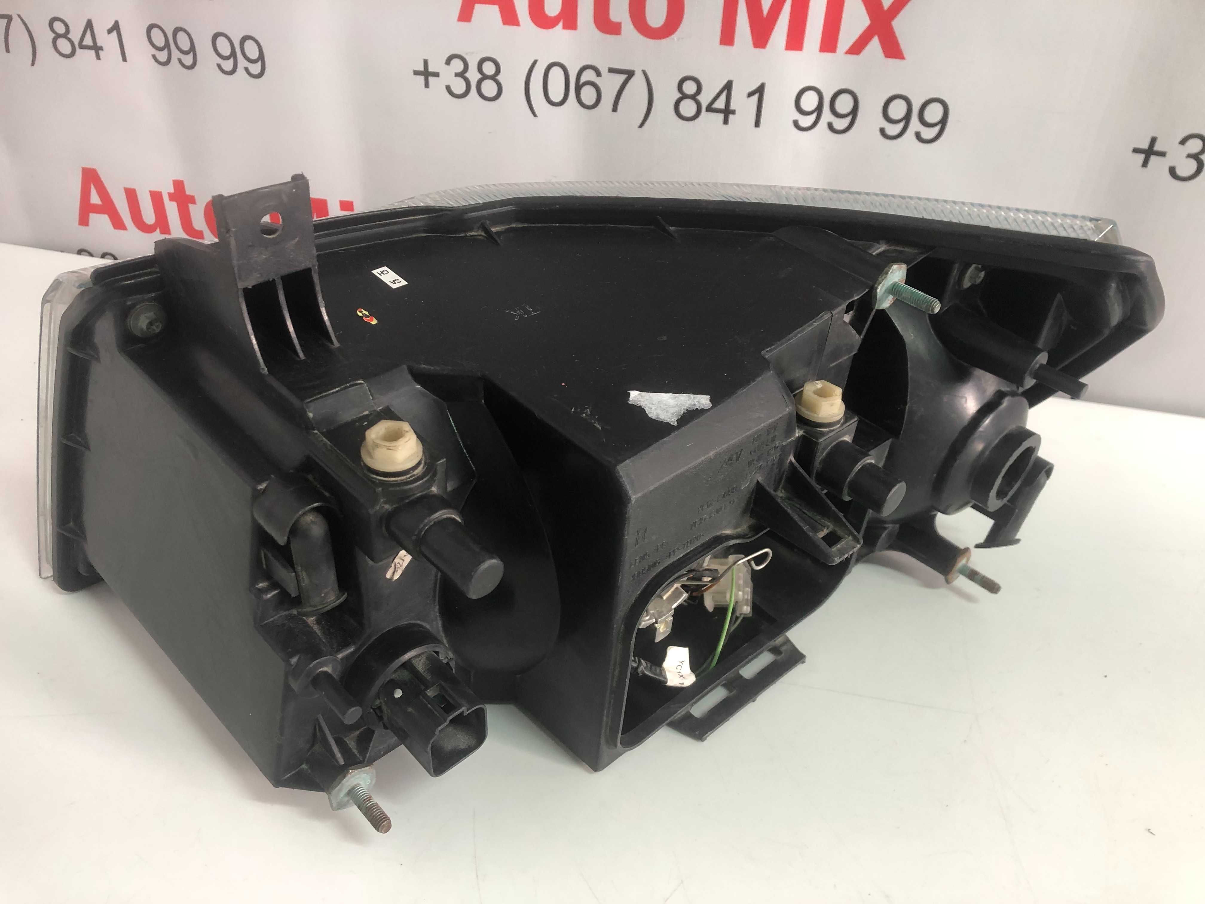 Ford Transit YC1513W029 фара