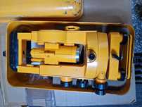 Teodolit Carl Zeiss Jena THEO 10B