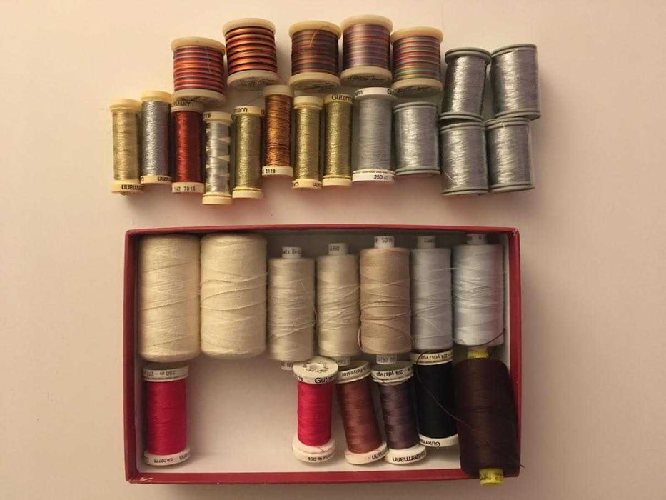 Lote de Linhas para Costura (Cores)