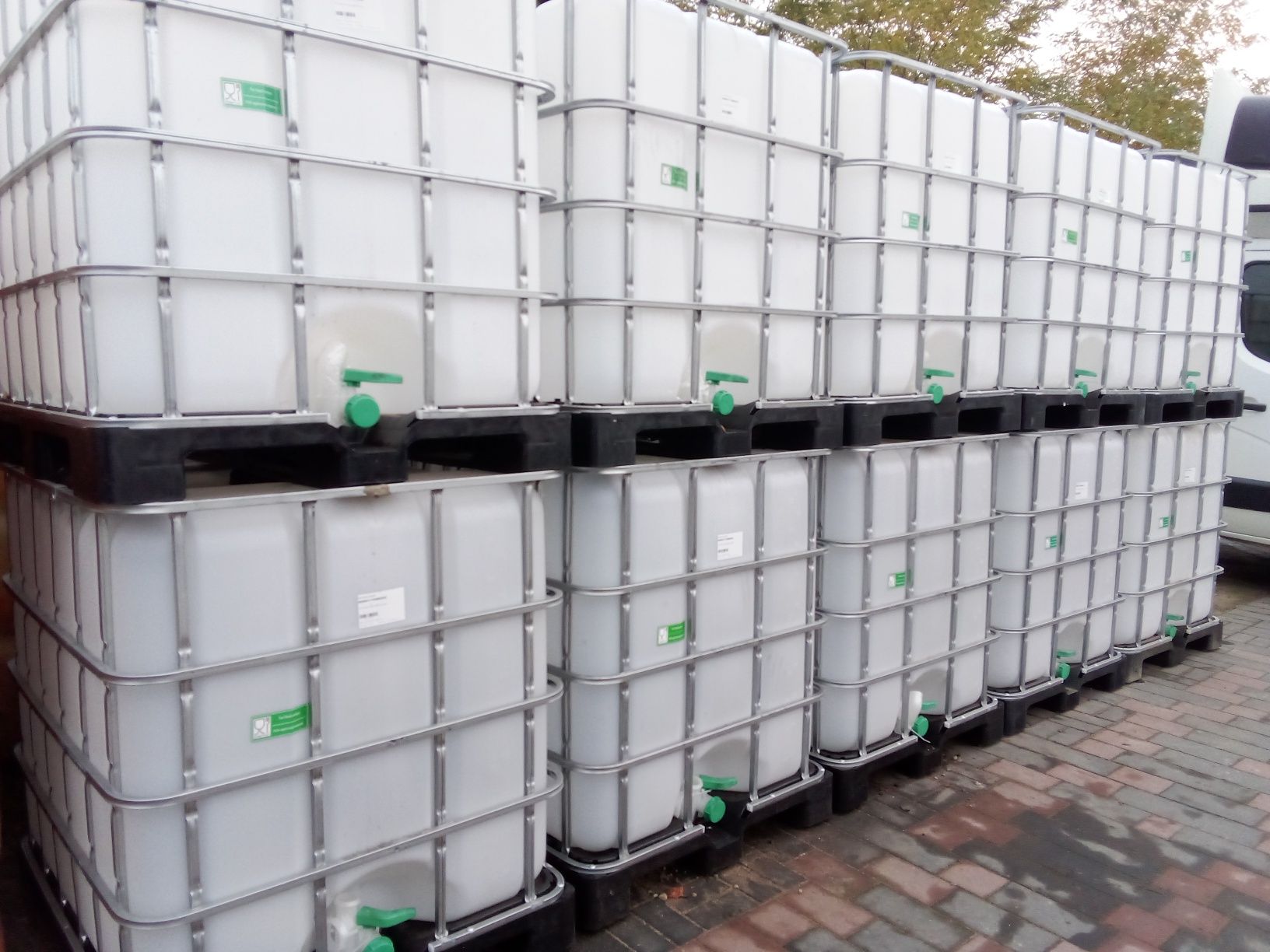 Zbiornik na wodę z atestem spożywczym 1000l  faktura TRANSPORT