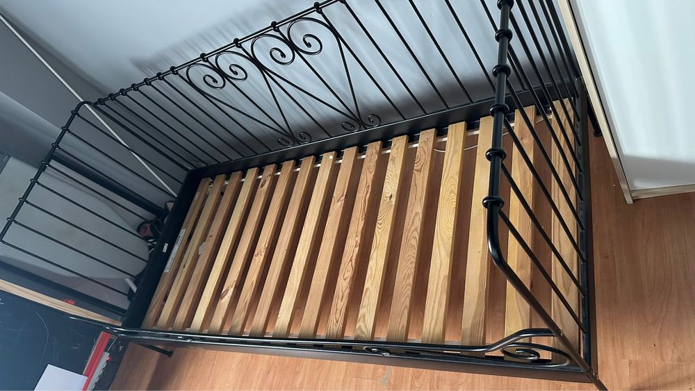 Łóżko metalowe ikea
