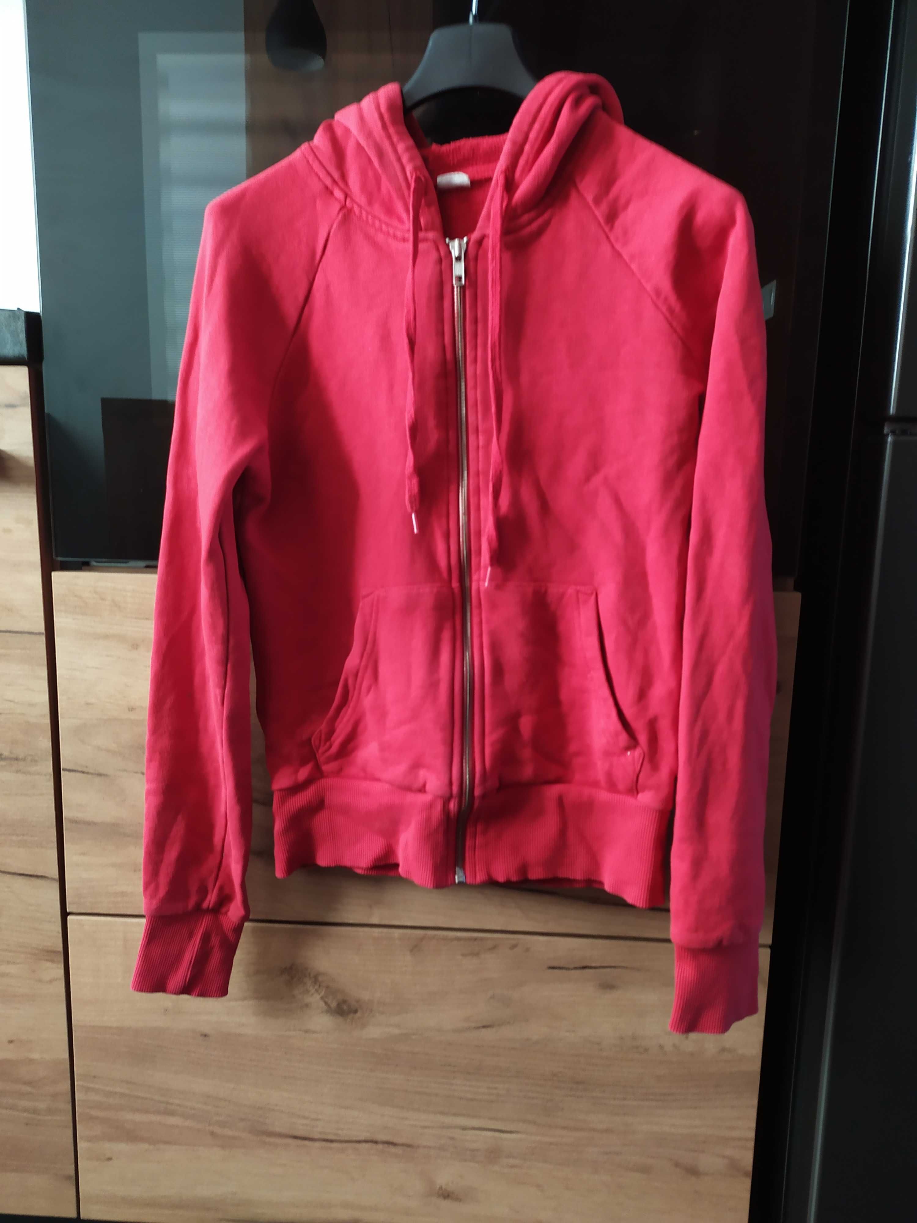 Czerwona bluza z kapturem H&M 34