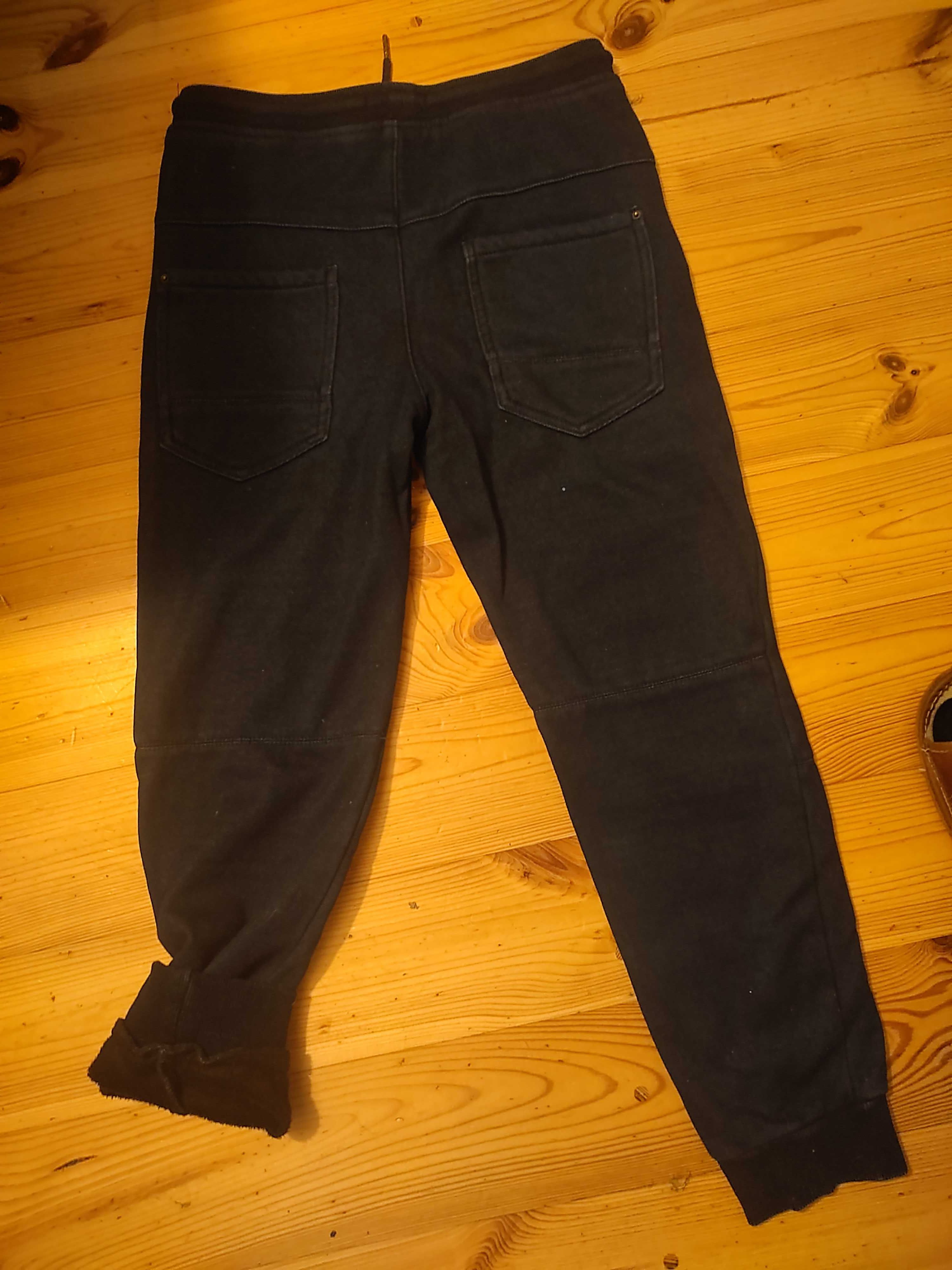 Spodnie ocieplane jeansowe Reserved