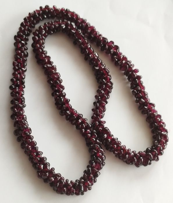 Гранатовый бусы 64 см