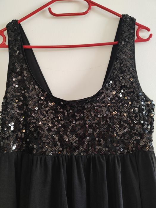 Sukienka HM w cekiny