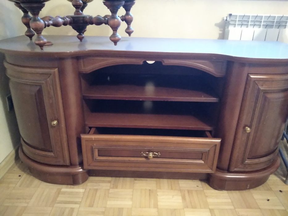 Szafka pod telewizor