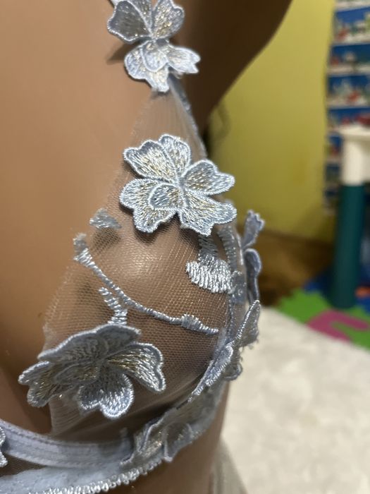 Сексуальний, неординарний бюстик