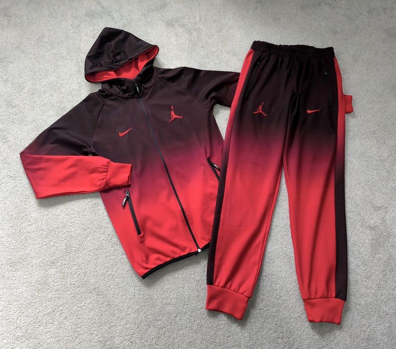 Dres Nike 164 cm