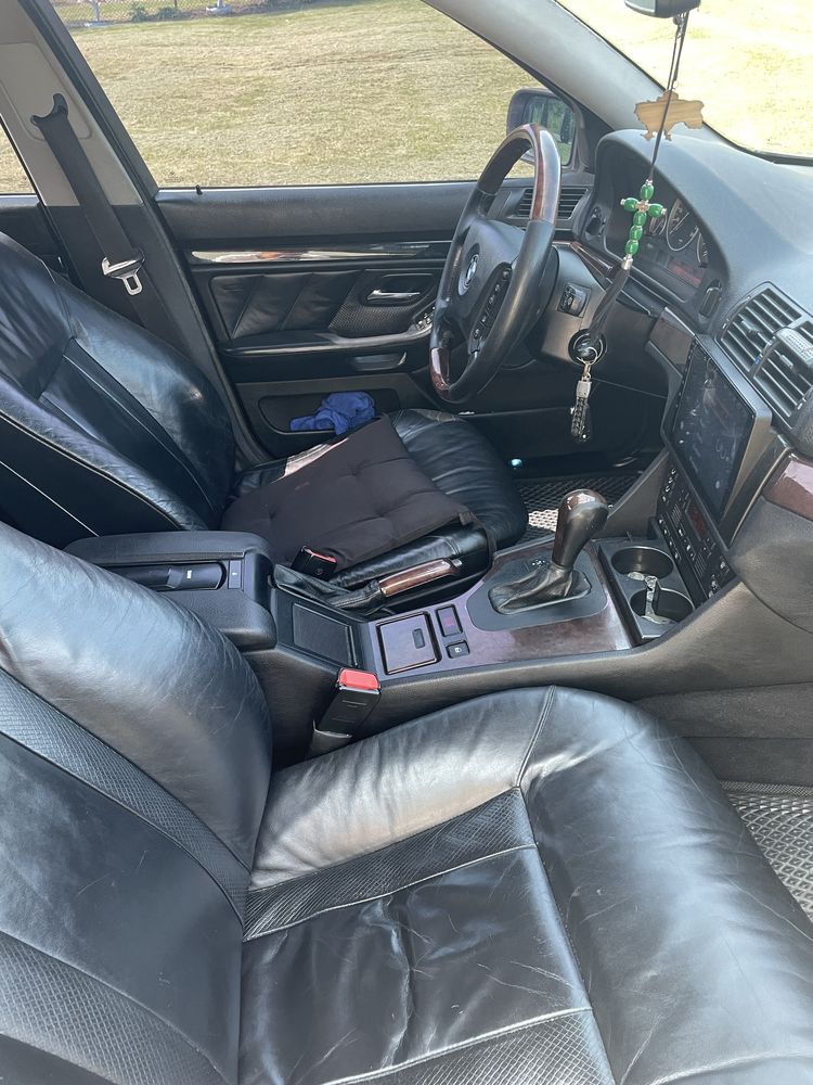 Продаю BMW e39 3.0
