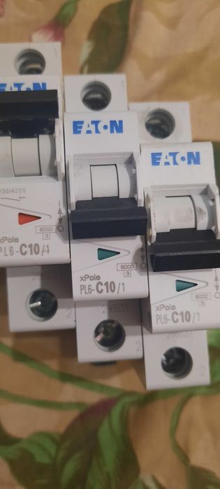 Автоматичний вимикач Eaton PL6-C10/1
