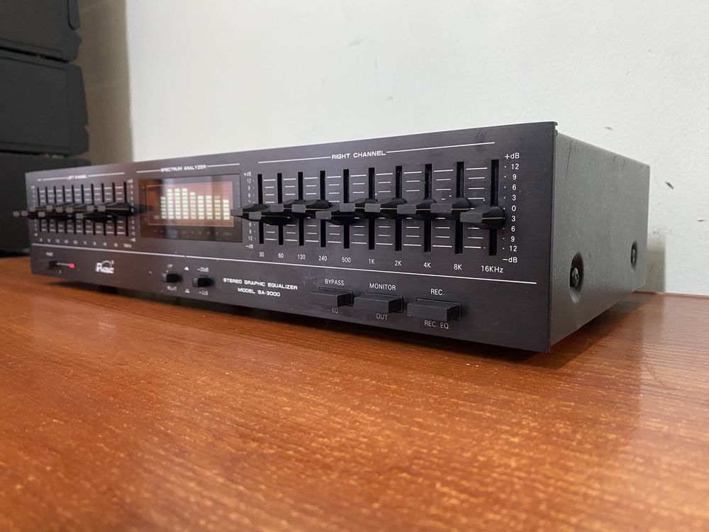 Еквалайзер Эквалайзер Phonic SA-3000