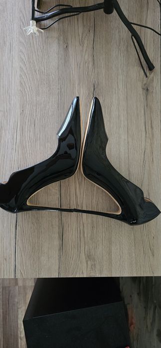 Nowe Śliczne Czarne Szpilki Na Wysokim Obcasie Roz. 44,5