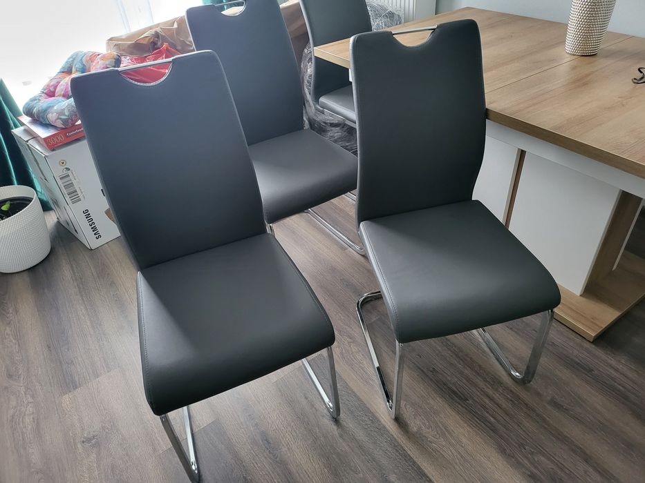 Sprzedam 6 krzeseł jak nowe Batik z Agata Meble Wawa