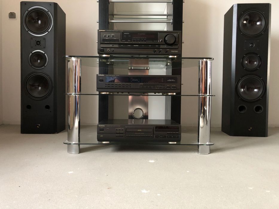 Stolik audio szklany