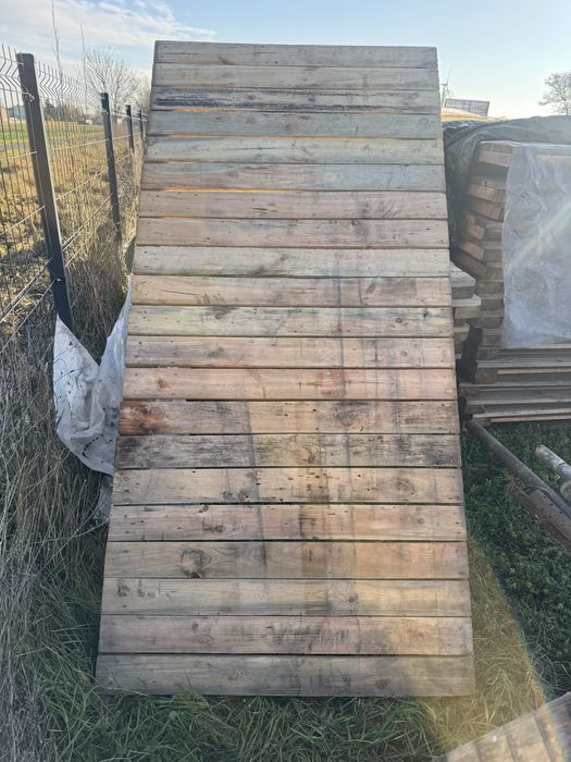 Sprzedam podesty drewniane