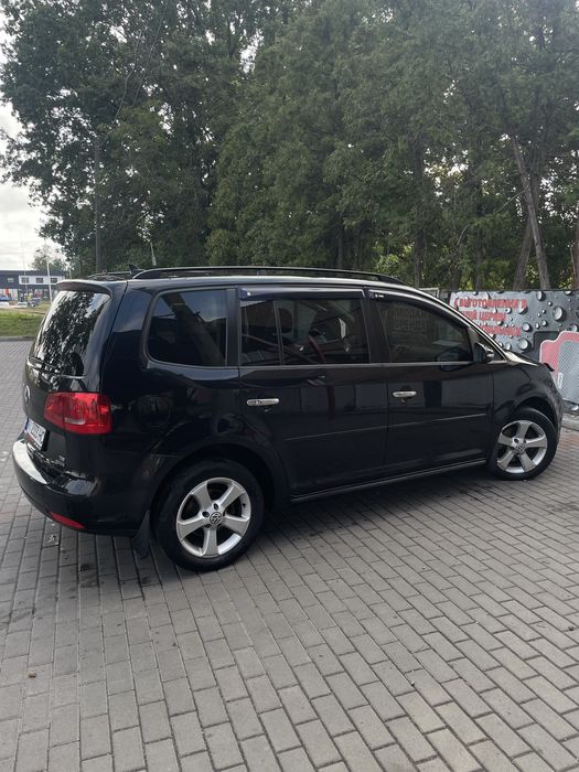 Продам тауран 1.6 ТДІ 12рік АКПП
